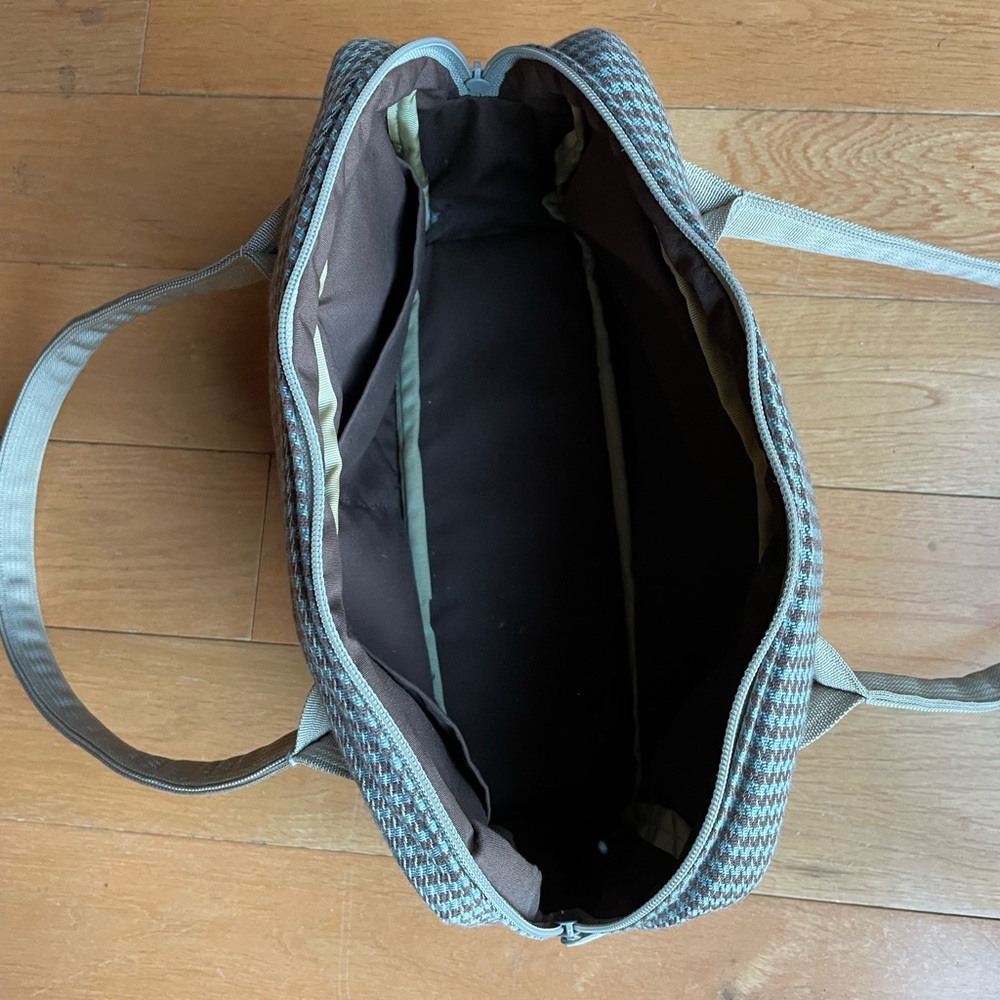 Madison Handbag - Picture 2 of 2